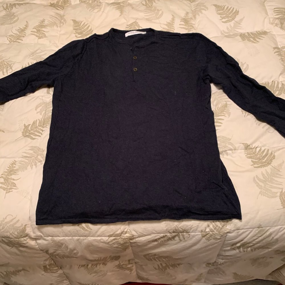 NAVY BLUE HENLEY